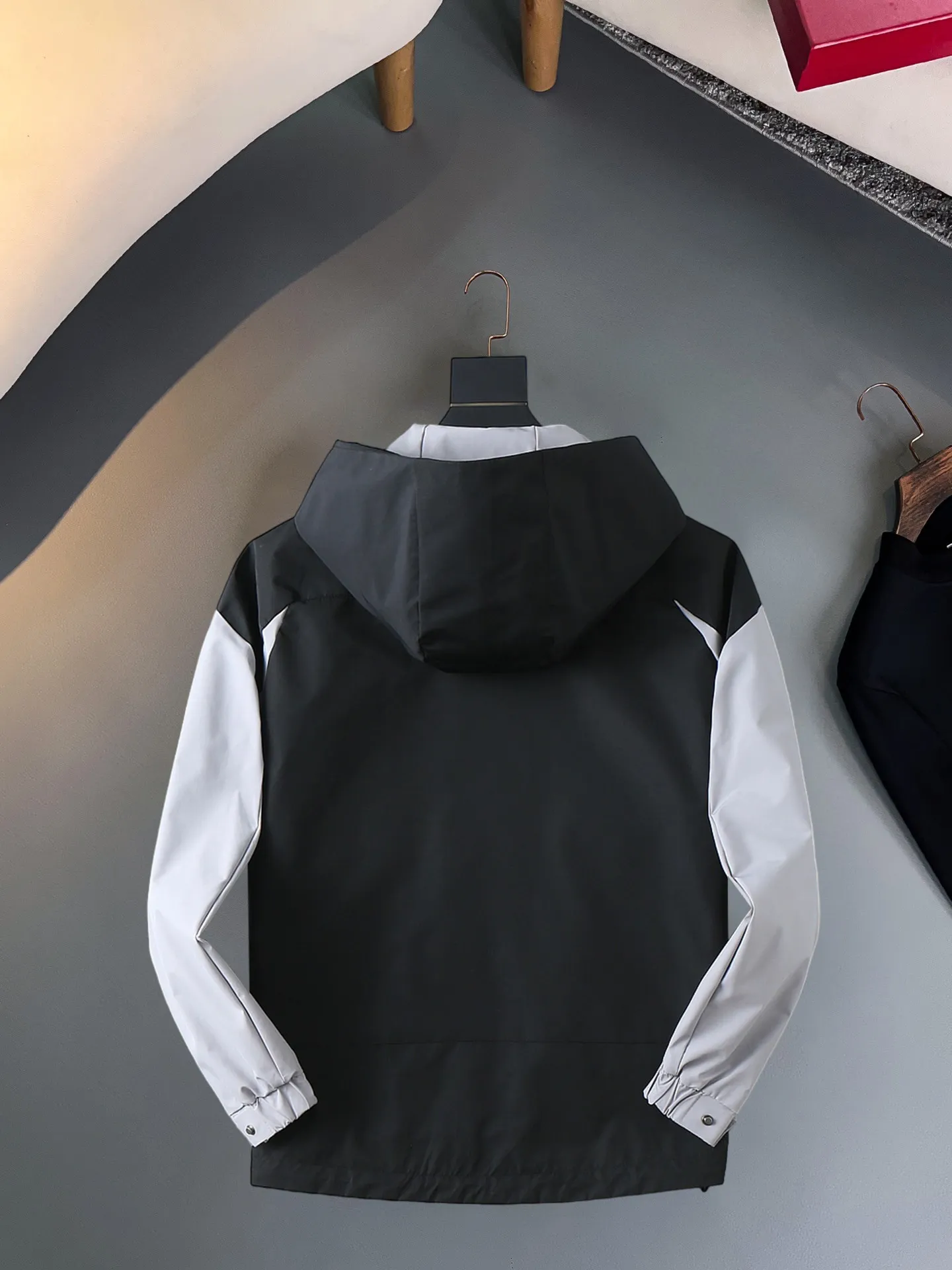 Same Style， ， 2026 New Arrival ， Original Premium Breathable ， ， ， Quality。 ， Sizes：M～3XL，